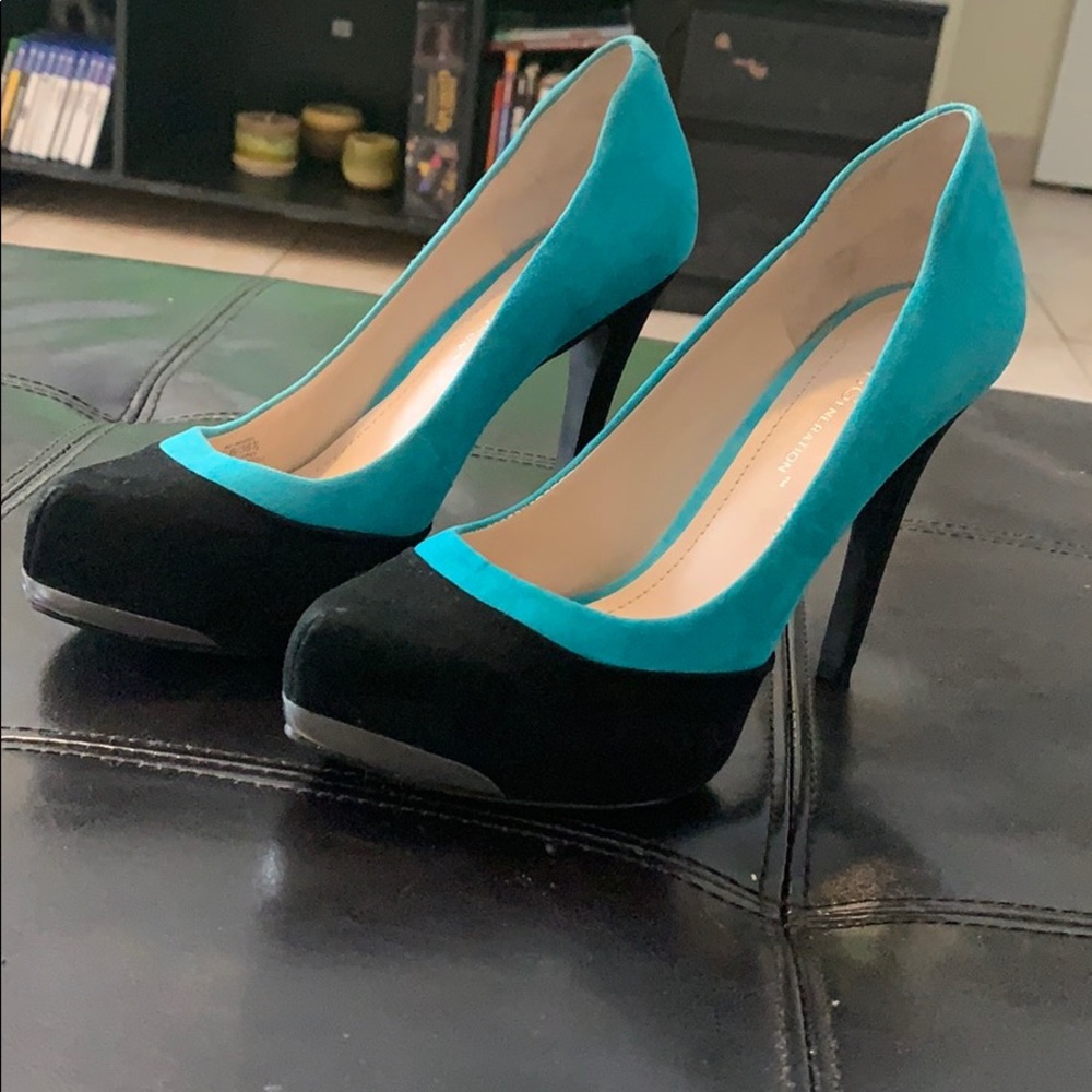 BCBGeneration Platform Heels 👠